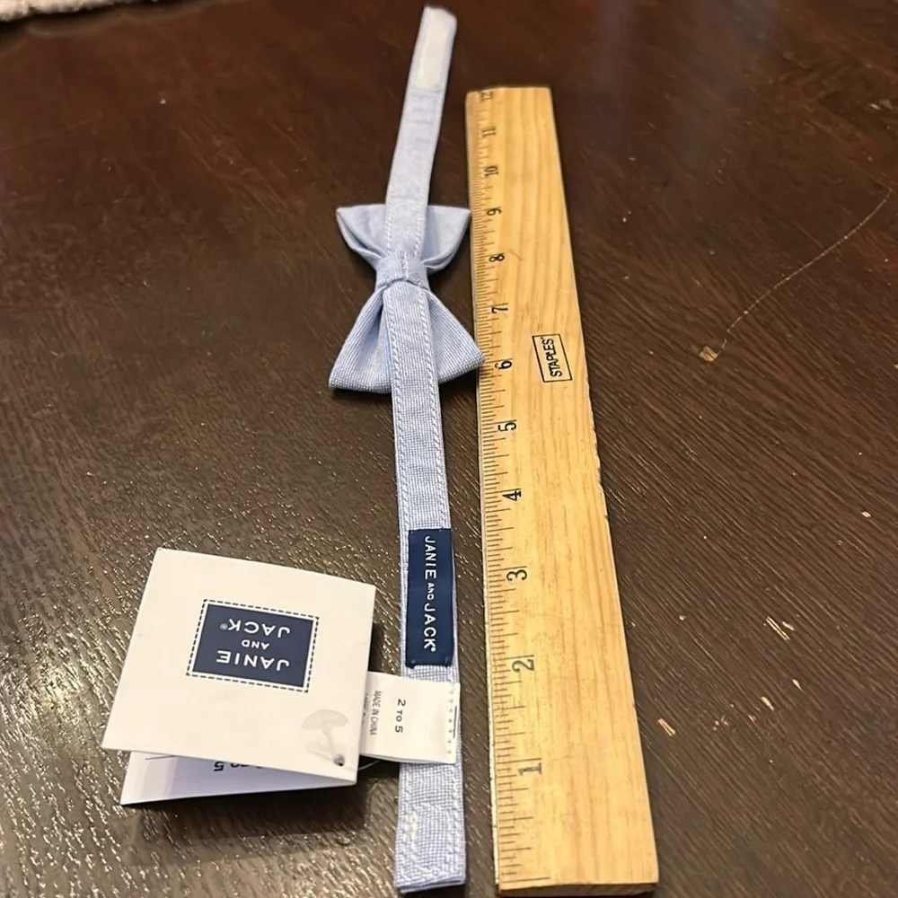 Janie and Jack Chambray Blue Cotton Oxford Bowtie
